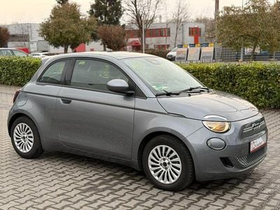 Gebraucht Fiat 500e Action 69 kW (95 PS) 2022 Grau Kleinwagen