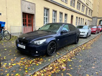 Gebraucht BMW 545 Performance 333 PS (244 kW) 2004 Blau Limousine