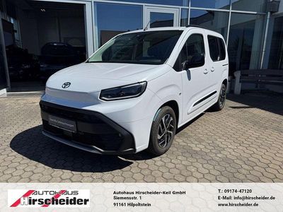 Usata Toyota Proace Verso Basis 110 CV (80 kW) 2024 Bianco Station wagon