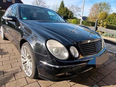 Usata Mercedes E200 Avantgarde 163 CV (119 kW) 2005 Nero Berlina