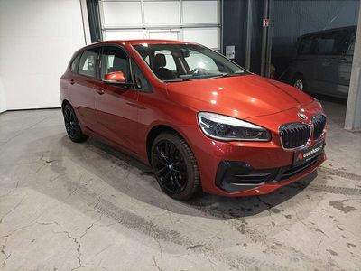 Gebraucht BMW 218 140 PS (102 kW) 2018 Orange Kombi