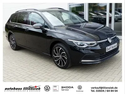 Gebraucht VW Golf VIII Style 150 PS (110 kW) 2024 Schwarz Kombi