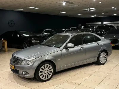 Gebraucht Mercedes C320 224 PS (164 kW) 2008 Silber Limousine
