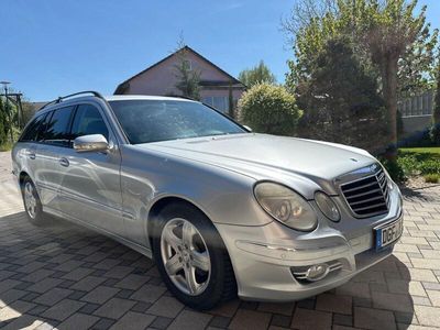 Mercedes E280