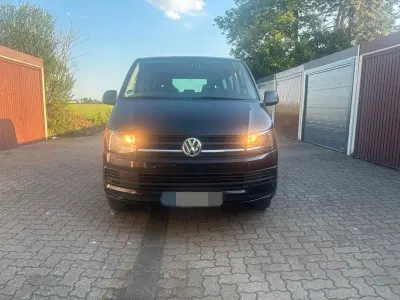 Gebraucht VW Multivan 204 PS (150 kW) 2018 Silber Van / Kleinbus