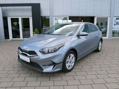 Gebraucht Kia Ceed Comfort 140 PS (102 kW) 2025 Silber Kleinwagen
