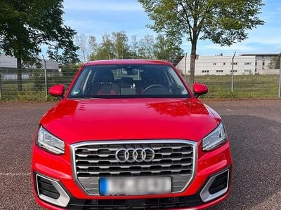 Gebraucht Audi Q2 Sport 116 PS (85 kW) 2019 Rot SUV