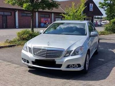 Mercedes E200