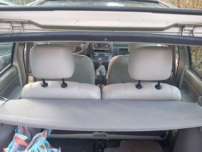 Gebraucht Renault Twingo Initiale 58 PS (42 kW) 2001 Gold Kleinwagen