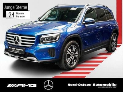 Mercedes GLB220