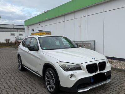 Gebraucht BMW X1 177 PS (130 kW) 2011 Weiß SUV