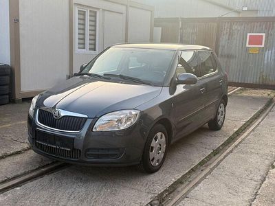 Gebraucht Skoda Fabia Ambiente 69 PS (50 kW) 2008 Grau Kleinwagen