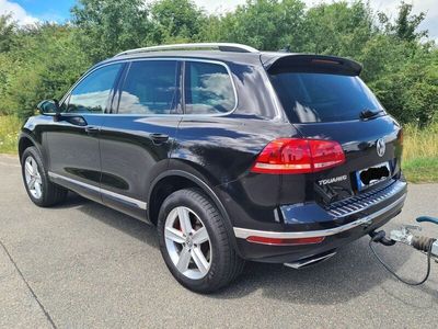 Schwarz Gebraucht 2016 VW Touareg Sound SUV | 22.200 € (Fairer Preis)