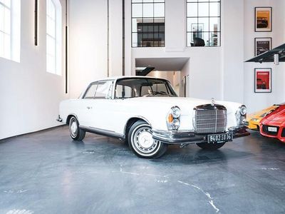 Weiß Gebraucht 1970 Mercedes 280 SE Coupé | 54.900 €