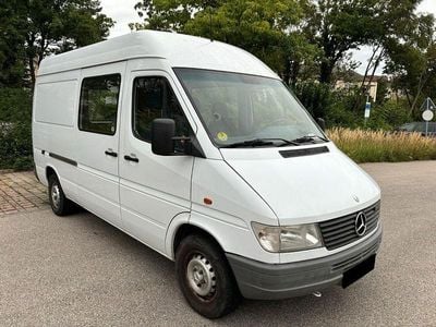 Mercedes Sprinter