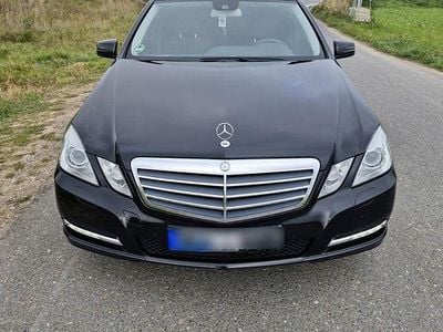 Mercedes E200