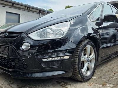 Usado Ford S-MAX Titanium S 239 HP (175 kW) 2011 Preto Monovolume