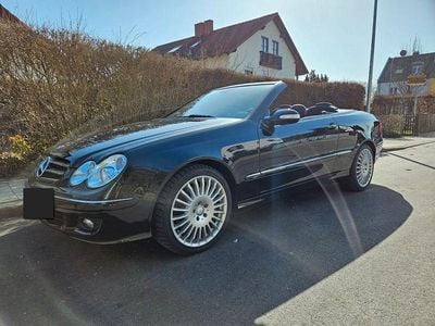 Gebraucht Mercedes CLK200 Avantgarde 184 PS (135 kW) 2009 Schwarz Cabrio
