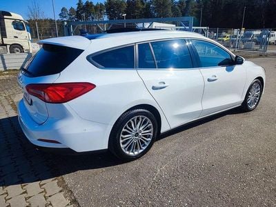 Gebraucht Ford Focus Titanium 151 PS (111 kW) 2019 Weiß Kombi
