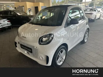 Gebraucht Smart ForTwo Electric Drive 60 kW (82 PS) 2022 Frozen white