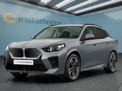 Gebraucht BMW iX2 M Sport 225 kW (306 PS) 2025 Grau SUV
