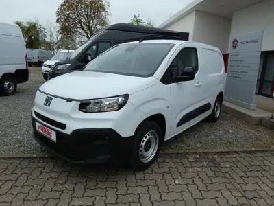 Gebraucht Fiat Doblò 102 PS (75 kW) 2024 Gelato weiß Van / Kleinbus