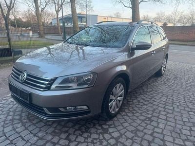 Grau Gebraucht 2011 VW Passat Kombi | 5.500 € (Guter Preis)