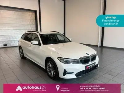 Gebraucht BMW 318 Sport Line 150 PS (110 kW) 2021 Weiß Kombi