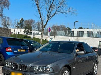 Gebraucht BMW 520 170 PS (125 kW) 2003 Grau Limousine