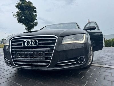 Audi A8L
