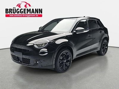 Neu Fiat 600 Sport 145 PS (106 kW) 2026 Cinema schwarz SUV