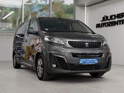 Peugeot e-Traveller