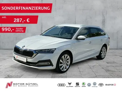 Gebraucht Skoda Octavia Style 204 PS (150 kW) 2022 Moonweiss metallic Kombi