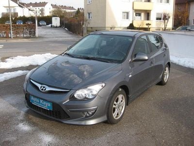 Grau Gebraucht 2010 Hyundai i30 Comfort Limousine | 2.990 € (Guter Preis)