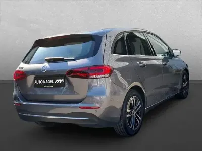 Gebraucht Mercedes B180 136 PS (100 kW) 2019 Kleinwagen
