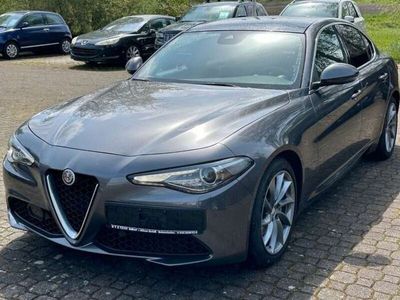 gebraucht Alfa Romeo Giulia Super 200PS Automatik, Schiebedach