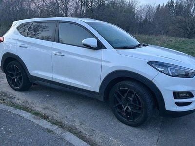 Gebraucht Hyundai Tucson 132 PS (97 kW) 2019 Weiß SUV