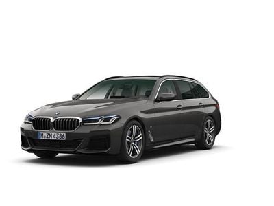 Gebraucht BMW 530 M Sport 286 PS (210 kW) 2021 Sophistograu brillanteffekt me Kombi