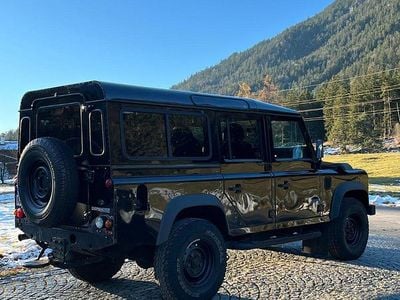 Gebraucht Land Rover Defender 122 PS (89 kW) 2011 Schwarz SUV