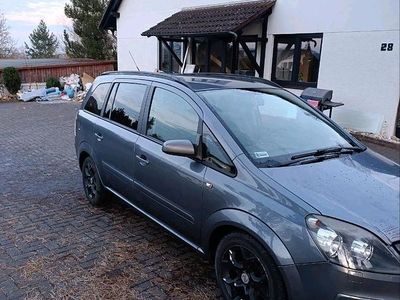 Gebraucht Opel Zafira Edition 150 PS (110 kW) 2006 Silber Van / Kleinbus
