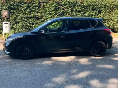 Gebraucht Nissan Pulsar Tekna 190 PS (139 kW) 2016 Schwarz Kleinwagen