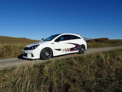 Gebraucht 2010 Opel Astra OPC Limousine | 12.200 €