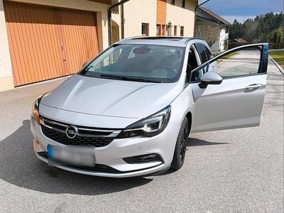 Gebraucht Opel Astra 135 PS (99 kW) 2017 Silber Kombi