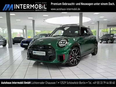 Gebraucht Mini John Cooper Works 231 PS (169 kW) 2025 Grün Kleinwagen