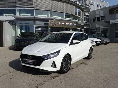 Weiß Gebraucht 2020 Hyundai i20 Comfort Kleinwagen | 13.990 € (Fairer Preis)