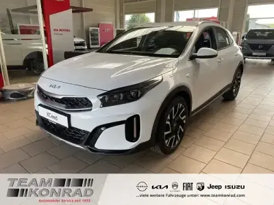 Gebraucht Kia XCeed Comfort 150 PS (110 kW) 2025 Carrara white (weiss) SUV