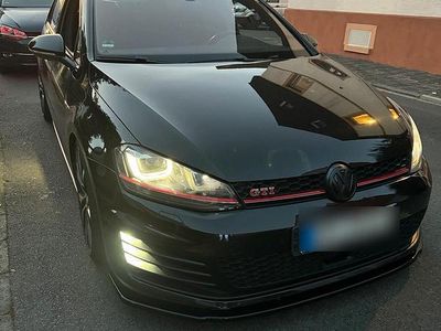 Gebraucht VW Golf VII GTI 230 PS (169 kW) 2016 Schwarz Limousine