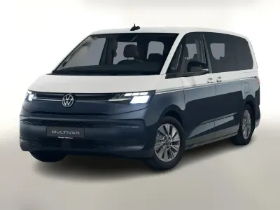 Neu VW Multivan Life 150 PS (110 kW) 2026 Candyweiß / starlight blue meta Van / Kleinbus