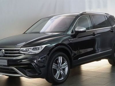 Gebraucht VW Tiguan Allspace Elegance 200 PS (147 kW) 2023 Schwarz SUV