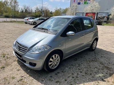 Usata Mercedes A180 Avantgarde 109 CV (80 kW) 2006 Blu Monovolume